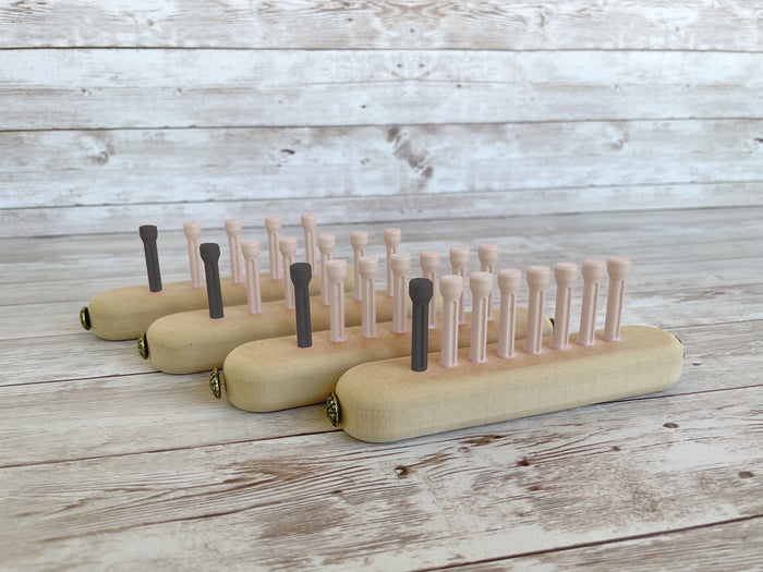 CinDWood Crafts 4 Gauge Swatch Set Tan (NEW PEGS) Looms