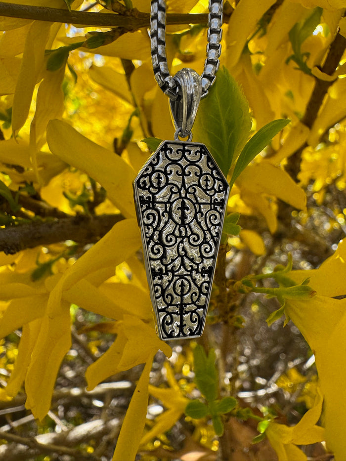 Coffin Pendant, Interview with the Vampire *RETIRING*