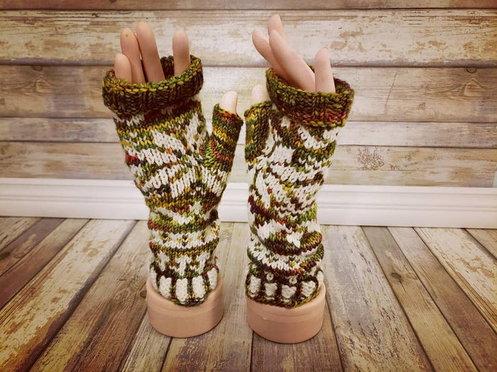 Janae Yagi ePattern: Faire Winter Mitts Pattern