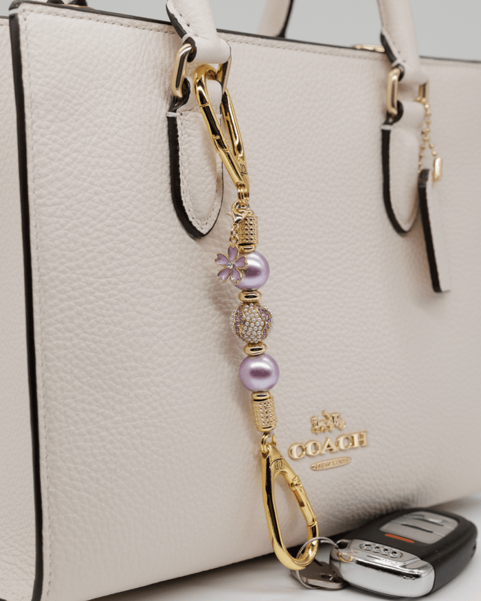 Lilac pearlized glass beads