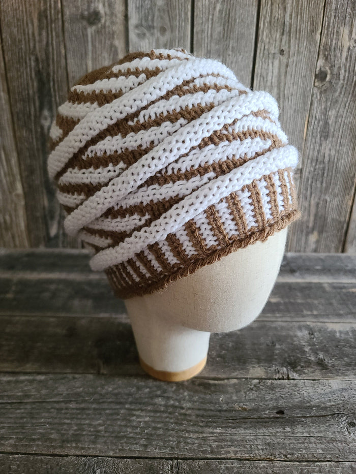Janae Yagi Loom Knit ePattern: Candy Lane Beanie Pattern