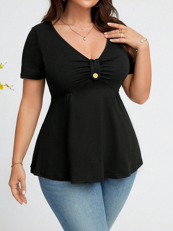 New Stylish And Elegant Solid-color V-neck Short-sleeve Top With A Buckle Detail – Premium 0 | RICALOUX