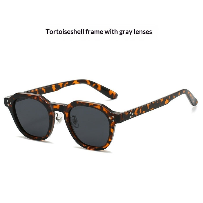 Niche Polygonal Sunglasses With A Premium Sun-blocking Design by Ricaloux