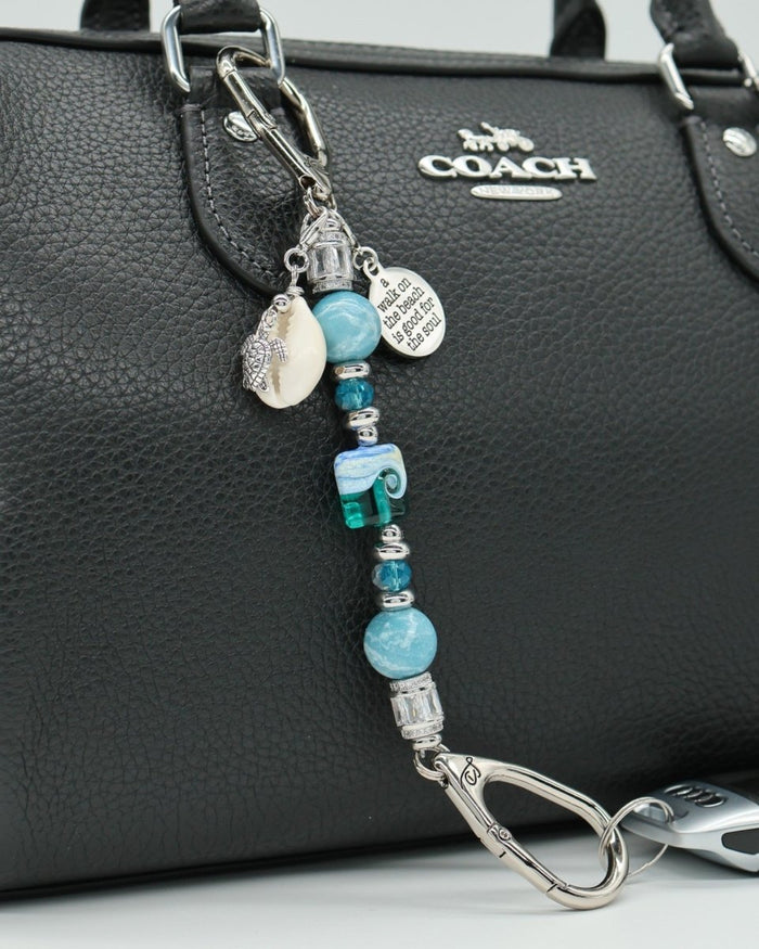 LD Keyfinder Petite Beachy Dreams keychain with blue & teal beads, turtle charm, and seashell charm.