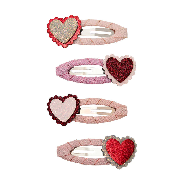 Scalloped Heart Clic Clacs – Mimi & Lula
