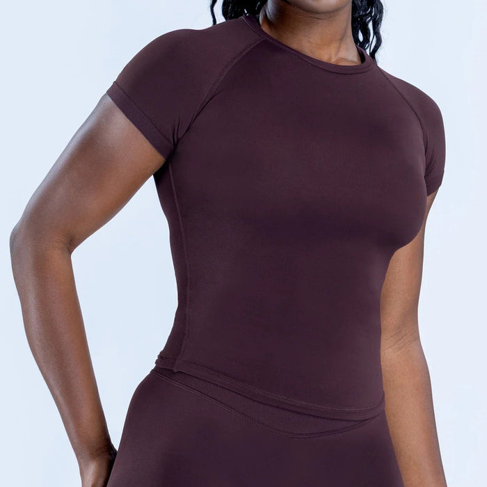 Seamless High-elastic, Moisture-wicking Tight Yoga Short-sleeve Top – Premium 0 | RICALOUX