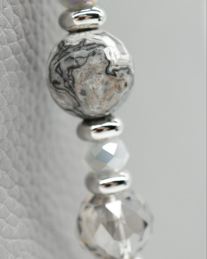 Map stone center bead